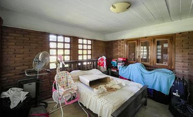 Quinta de 5 dormitorios sobre terreno de 3.744m² en Funes