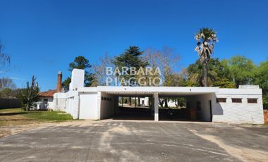 COMPLEJO con Salon de eventos, casa + galpones - Miguel David & Dr. Rancillac