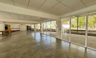 COMPLEJO con Salon de eventos, casa + galpones - Miguel David & Dr. Rancillac