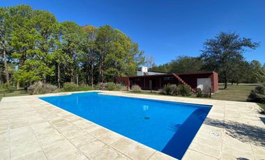 Terreno arbolado- Amarylis Exhaltacion de la Cruz bajas expensas