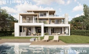 LOTE AL LAGO CENTRAL DE NORDELTA.