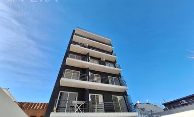 Venta departamento 2 ambientes en Wilde (32131)
