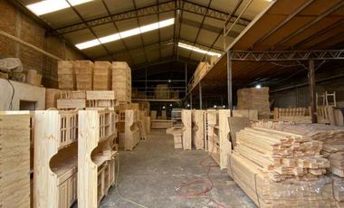 Galpon en venta y en alquiler en San Fernando.