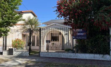 Casa en venta Burzaco apta credito!!!