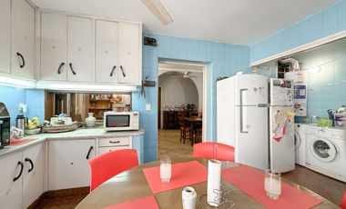 Venta Casa 6 Ambientes 5 Dormitorios 330M2 en Martinez San Isidro