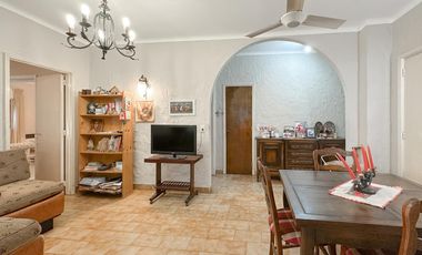 Venta Casa 6 Ambientes 5 Dormitorios 330M2 en Martinez San Isidro