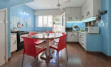 Venta Casa 6 Ambientes 5 Dormitorios 330M2 en Martinez San Isidro