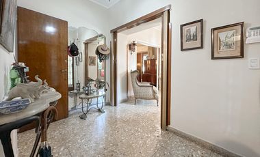 Venta Casa 6 Ambientes 5 Dormitorios 330M2 en Martinez San Isidro