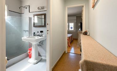 Venta Casa 6 Ambientes 5 Dormitorios 330M2 en Martinez San Isidro