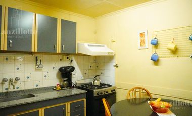 Casa 4 ambientes en venta en Lanús Este