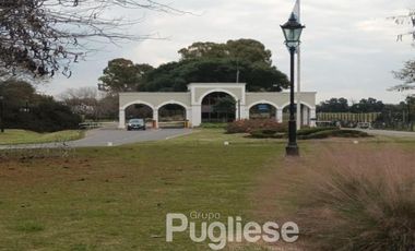 Lote en venta en La Laguna Estancias del Pilar
