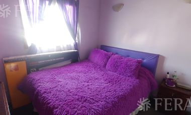 Venta de casa de 3 ambientes con cochera en Longchamps