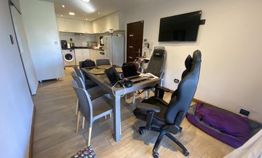 VENTA CASA DE CALIDAD 2 DORMITORIOS CON PILETA EN PUNTA CHACRA