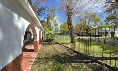Venta casa quinta amoblada en Sauce Viejo