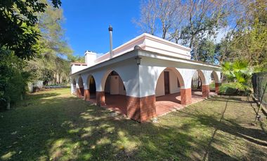 Venta casa quinta amoblada en Sauce Viejo