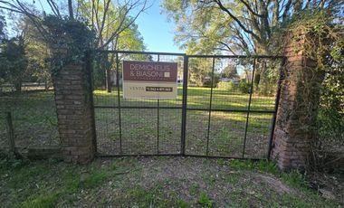 Venta casa quinta amoblada en Sauce Viejo