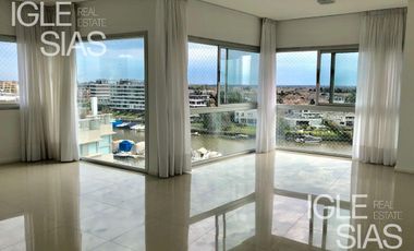 Departamento en venta Marinas del Canal, Nordelta