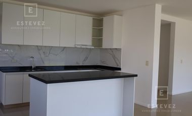 Casa en venta a la laguna, Barrio Cerrado, Escobar, GBA Norte