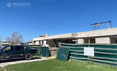 Casa en Venta  - Barrio El Naudir - MAROTO PROPIEDADES