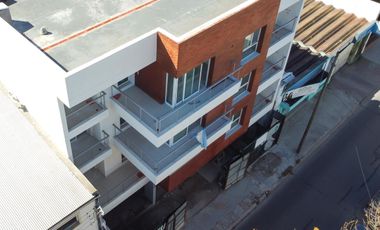 Local - Lujan