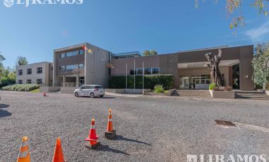 Edificio Comercial en Pilar- Versatil- Premium