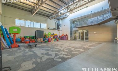 Edificio Comercial en Pilar- Versatil- Premium