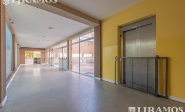 Edificio Comercial en Pilar- Versatil- Premium
