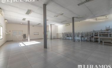 Edificio Comercial en Pilar- Versatil- Premium