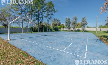 Edificio Comercial en Pilar- Versatil- Premium