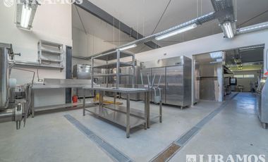 Edificio Comercial en Pilar- Versatil- Premium