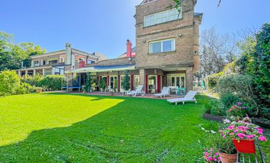 Casa en Barrio San Facundo en venta