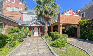 Casa en Barrio San Facundo en venta
