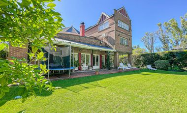 Casa en Barrio San Facundo en venta