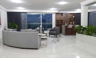 Departamento grande en la Sexta Sección Lomas Verdes