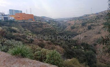 Terreno Plurifamiliar para 50 viviendas, Sexta Sección de Lomas Verdes.