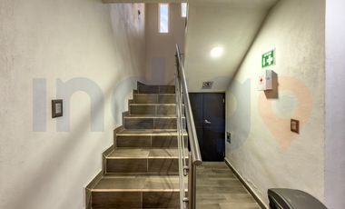 Oficina en Venta casi frente al Home Depot en la salida a Huimilpan