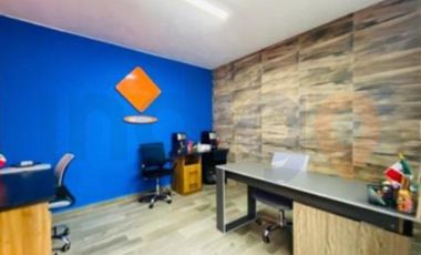 Oficina en Venta casi frente al Home Depot en la salida a Huimilpan