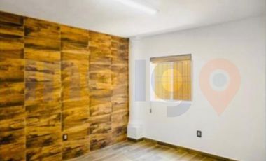 Oficina en Venta casi frente al Home Depot en la salida a Huimilpan