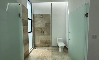 CASA CON ESTUDIO EN PB EN VENTA EN PUNTA TIBURON