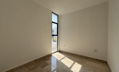 CASA CON ESTUDIO EN PB EN VENTA EN PUNTA TIBURON