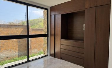 CASA CON ESTUDIO EN PB EN VENTA EN PUNTA TIBURON