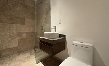 CASA CON ESTUDIO EN PB EN VENTA EN PUNTA TIBURON