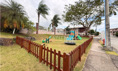 VILLA NAVONA - BRISAS DEL GOLF