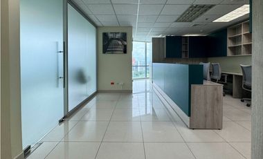 Alquiler de Oficina en Edificio Financial Park, Costa del Este