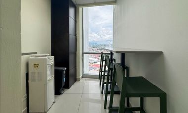 Alquiler de Oficina en Edificio Financial Park, Costa del Este