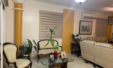 VILLA LUCRE / ALTOS SAN RAFAEL / 661M / 5 HABITACIÓN / 3 PARKING