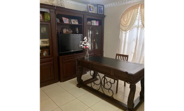 VILLA LUCRE / ALTOS SAN RAFAEL / 661M / 5 HABITACIÓN / 3 PARKING