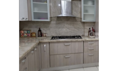 VILLA LUCRE / ALTOS SAN RAFAEL / 661M / 5 HABITACIÓN / 3 PARKING