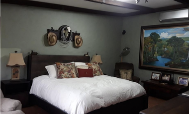 FINCA / UTIVE / 469 HECT. / CASA CON 6 HABITACIONES / FRENTE A LAGO