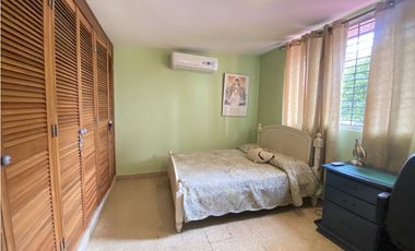 Casa Comercial o Residencial en El Carmen Calle Herbruger en Venta- LH